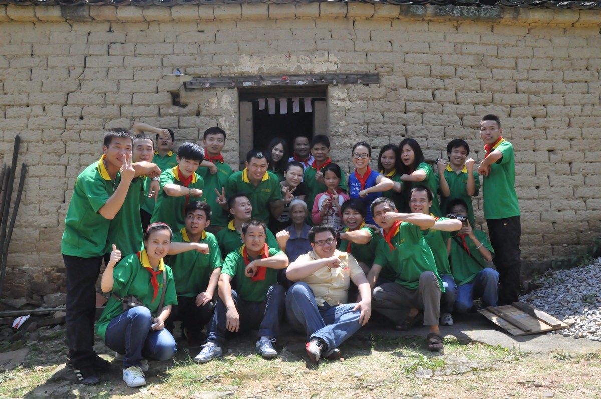 2013未來行第二站-關愛希望兒童