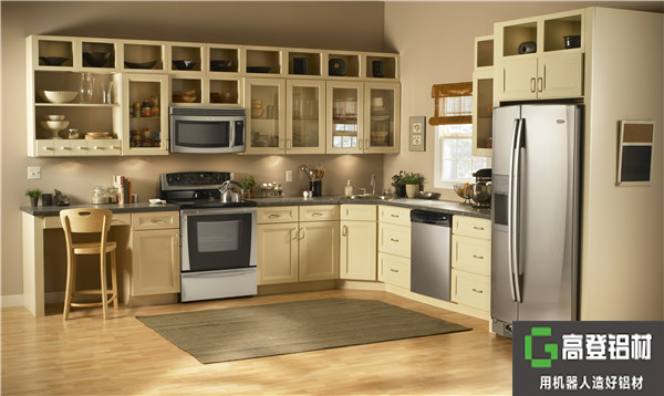 全鋁家居發展穩中帶進，市場內企業龍盤虎踞