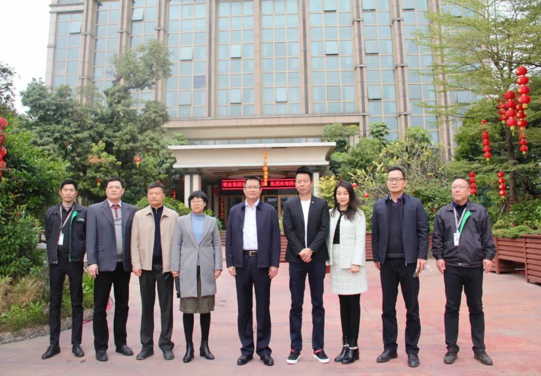 中共四會市市委李偉忠書記領導一行蒞臨高登鋁業進行新春復工復產調研