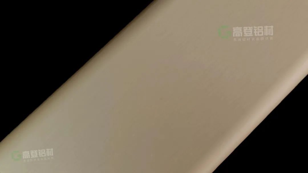 高登流星拉絲系列|金牛座金 優雅與輕奢兼得