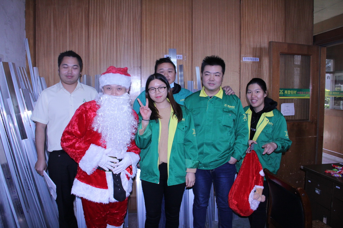 2017年圣誕節之圣誕老人驚喜 (2)
