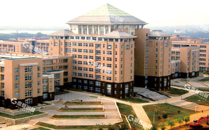 武漢科技大學(xué)黃家湖校區(qū)