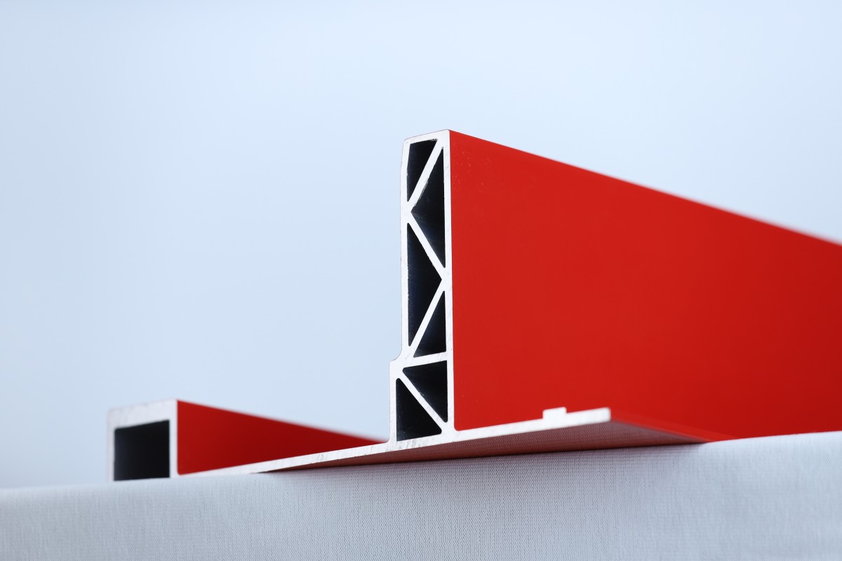 新能源汽車電池托盤底板