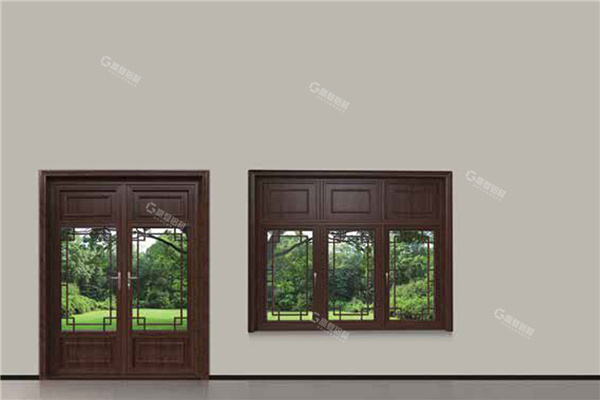 實木肌理仿古門窗